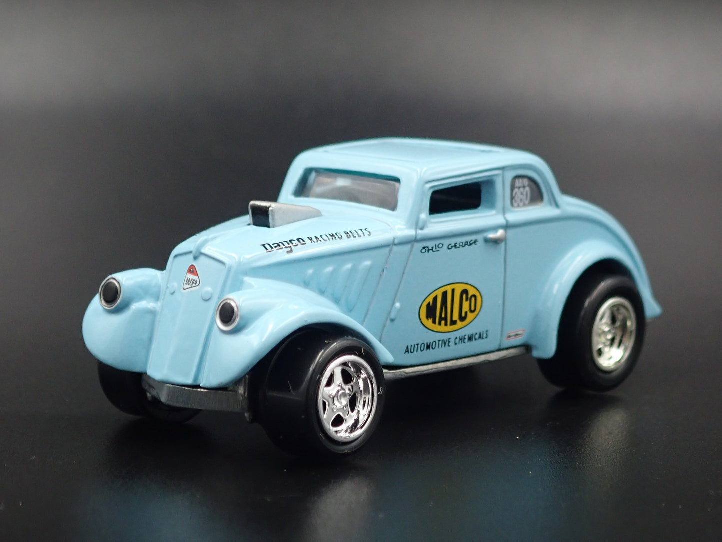 1933 33 WILLYS GASSER COUPE MALCO 1:64 SCALE LIMITED DIORAMA DIECAST MODEL CAR