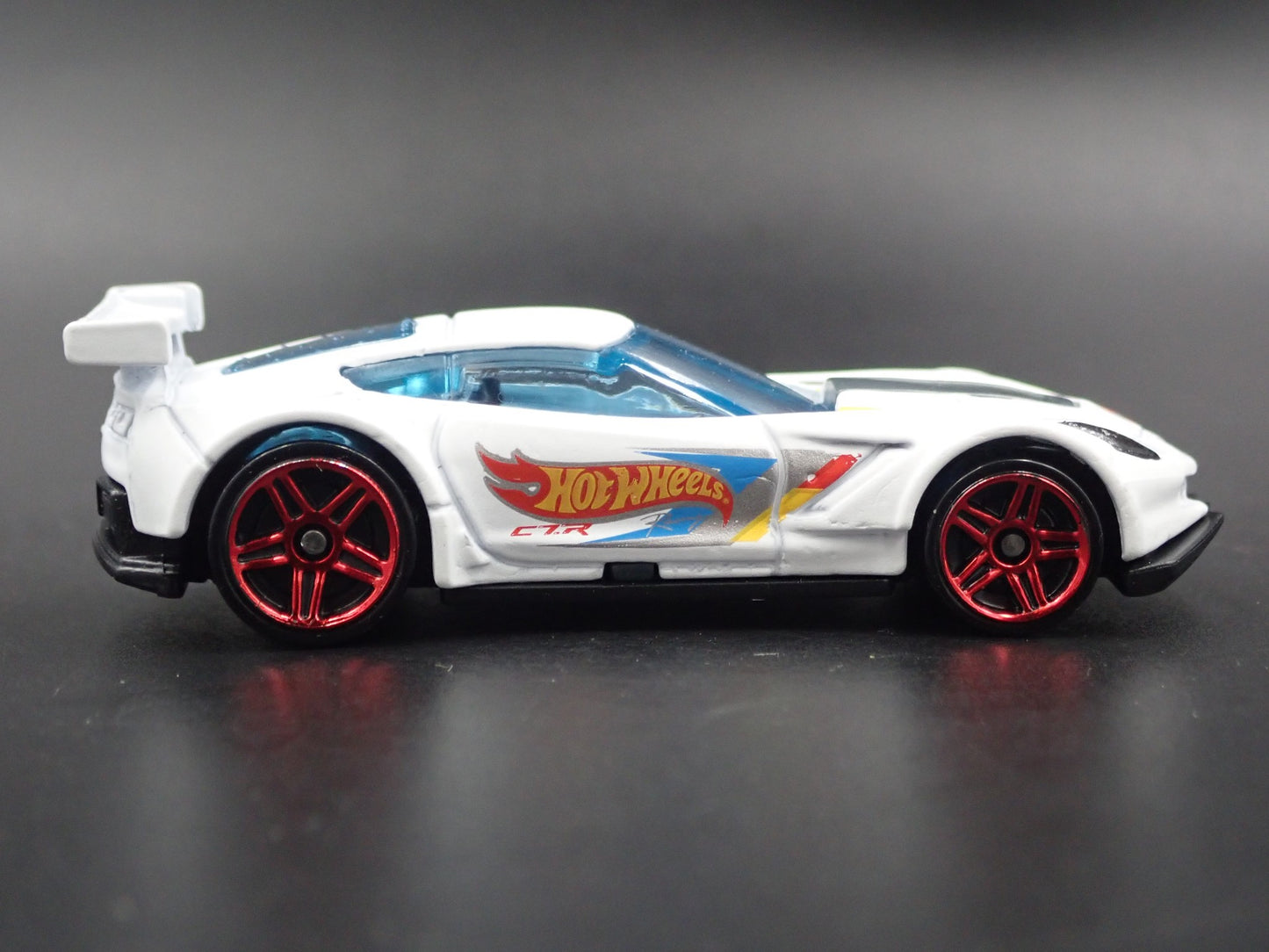 2014-2019 CHEVY CHEVROLET CORVETTE C7R RACE CAR 1:64 SCALE DIECAST MODEL CAR