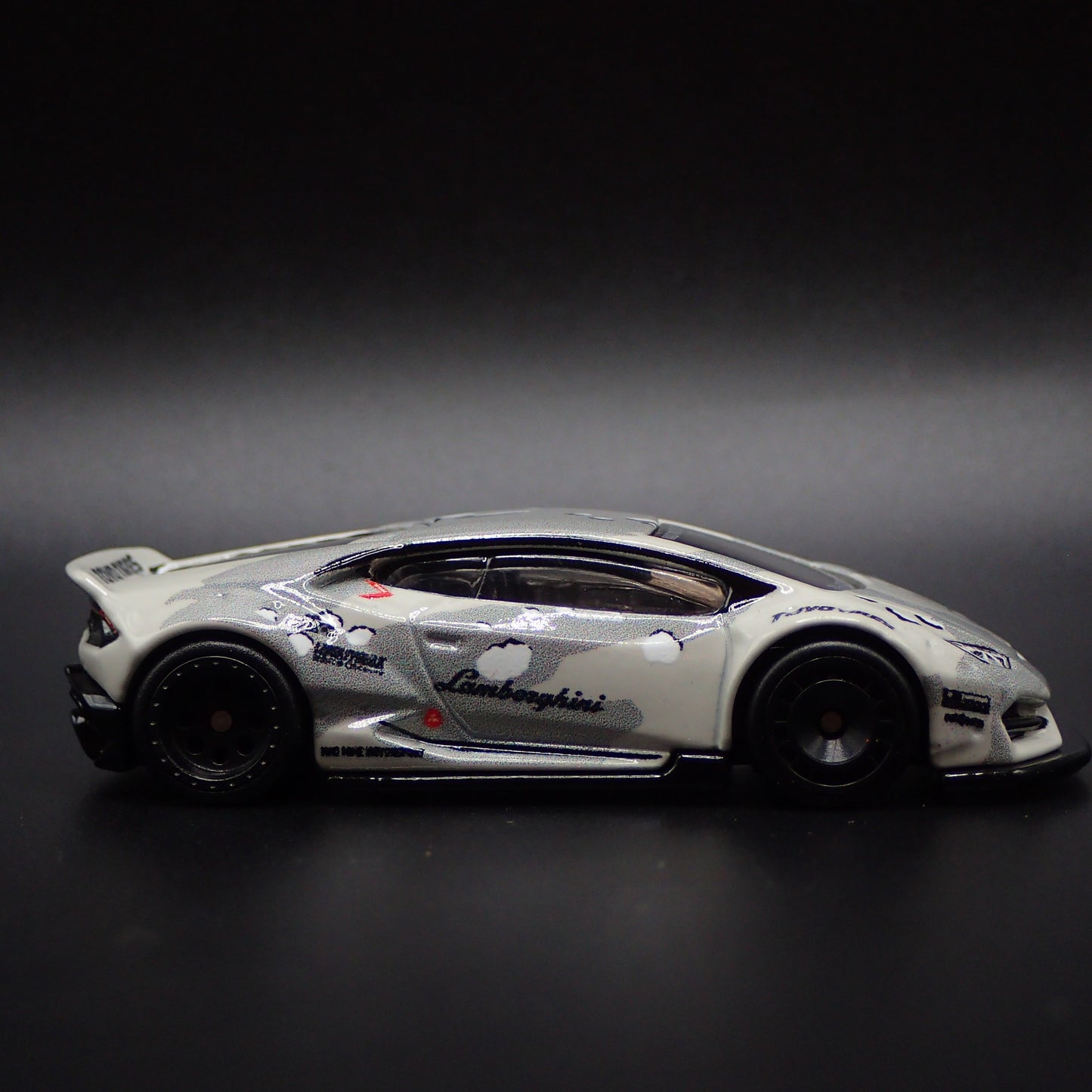 2019-2024 LAMBORGHINI HURACAN LB-WORKS SUPERCAR 1:64 SCALE DIECAST MODEL CAR