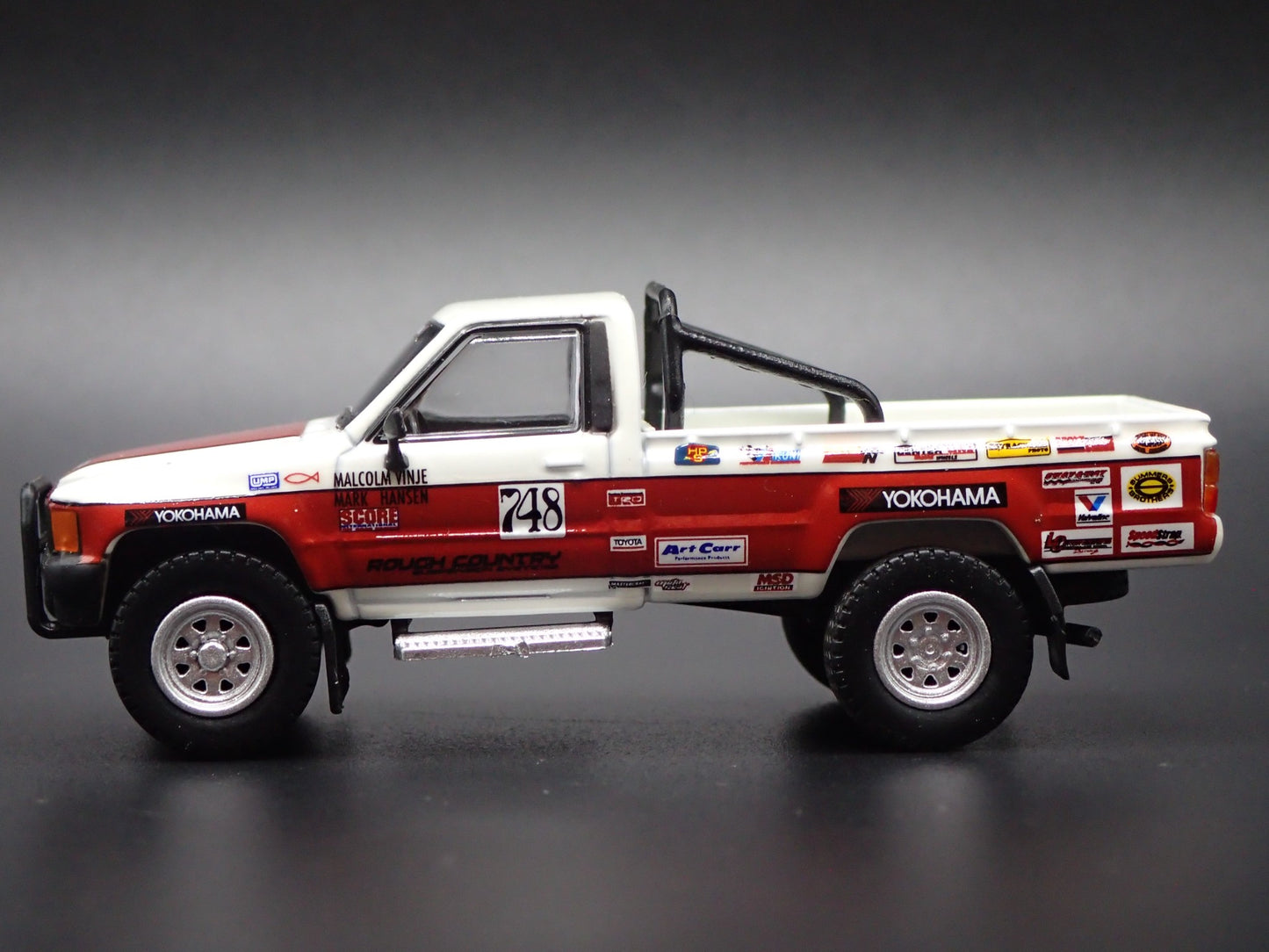 1984-1988 TOYOTA HILUX PICKUP TRUCK N60 N70 SERIES 1/64 SCALE DIECAST MODEL CAR