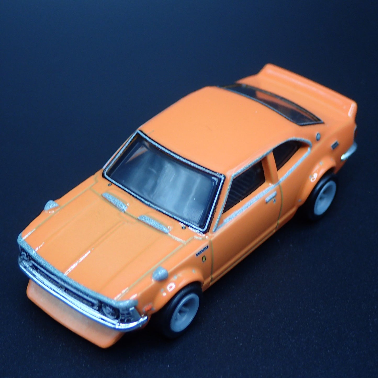 1970-1973 TOYOTA COROLLA LEVIN 1/64 SCALE COLLECTIBLE DIORAMA DIECAST MODEL CAR