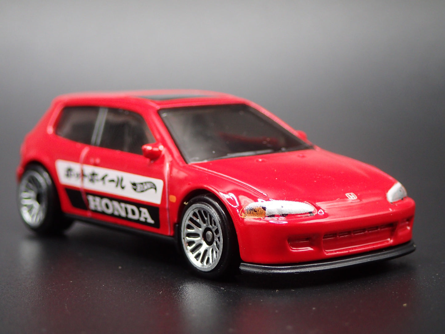 1992-1995 HONDA CIVIC EG HATCHBACK RED 1/64 SCALE DIORAMA DIECAST MODEL CAR