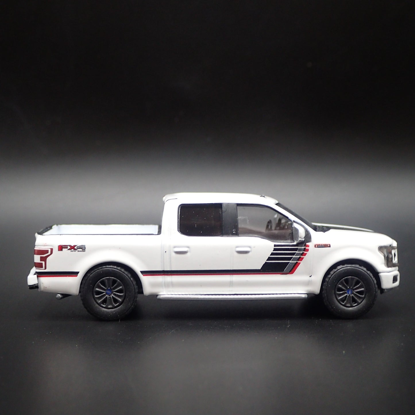2015-2020 FORD F150 LARIAT FX4 PICKUP TRUCK WHITE 1:64 SCALE DIECAST MODEL CAR