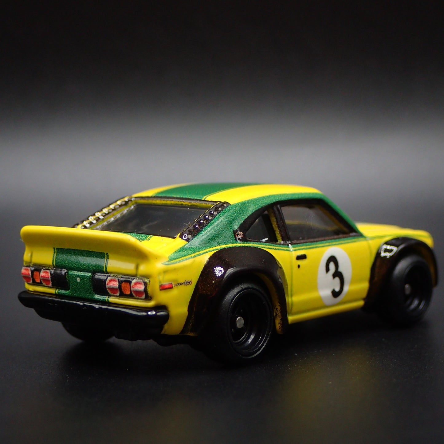 1971-1978 MAZDA RX3 JDM RACING 1:64 SCALE COLLECTIBLE DIORAMA DIECAST MODEL CAR