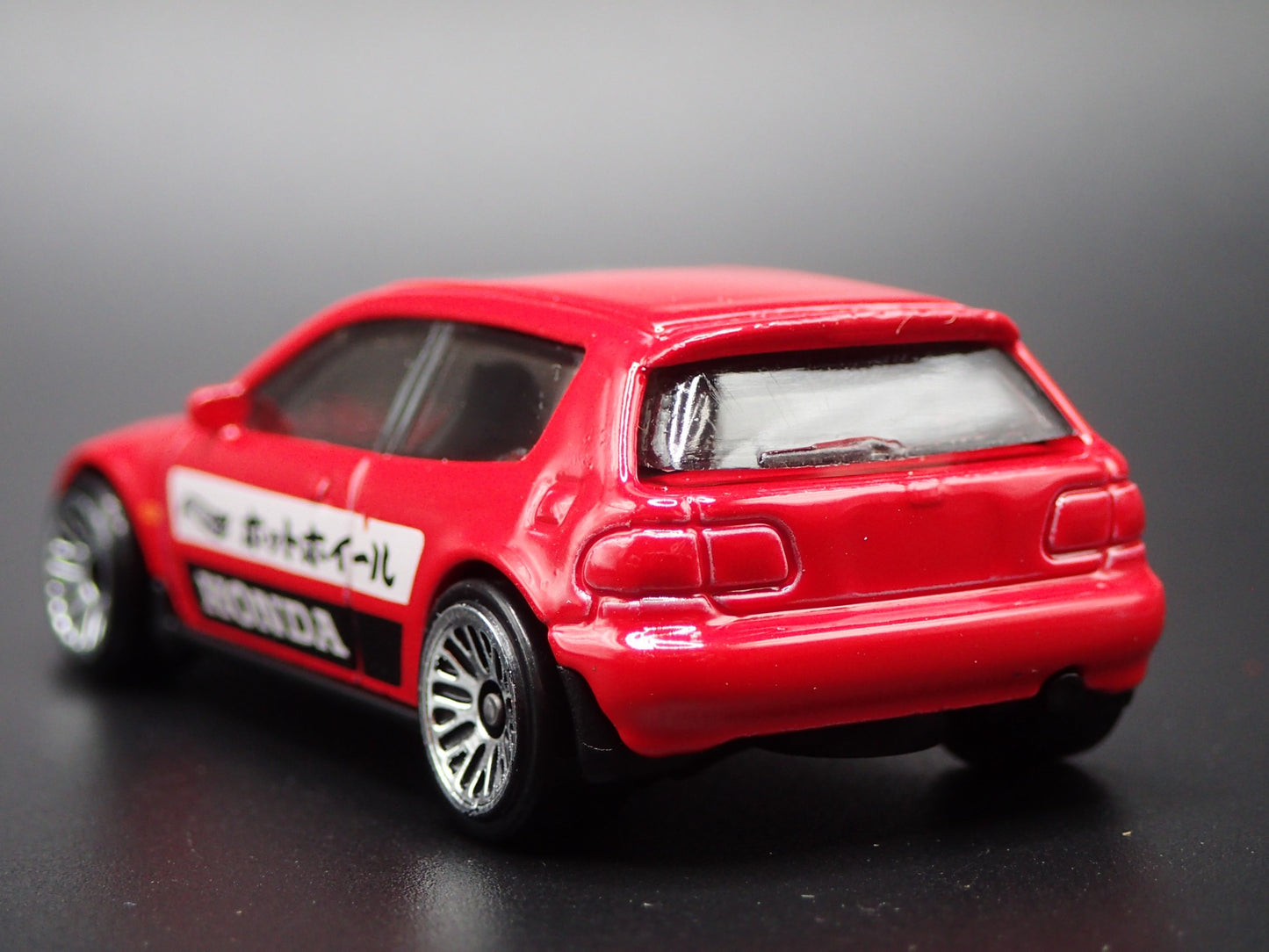 1992-1995 HONDA CIVIC EG HATCHBACK RED 1/64 SCALE DIORAMA DIECAST MODEL CAR