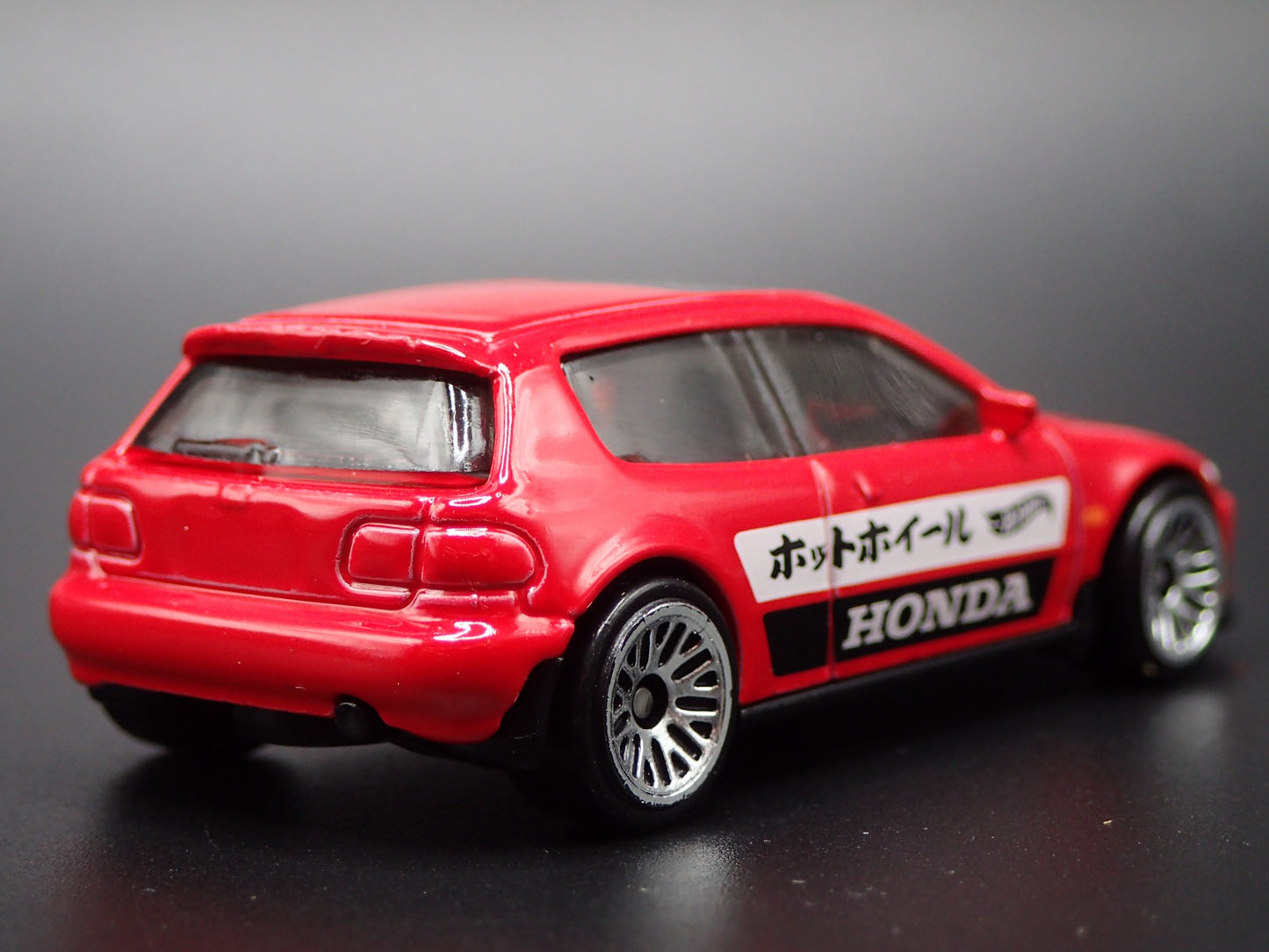 1992-1995 HONDA CIVIC EG HATCHBACK RED 1/64 SCALE DIORAMA DIECAST MODEL CAR
