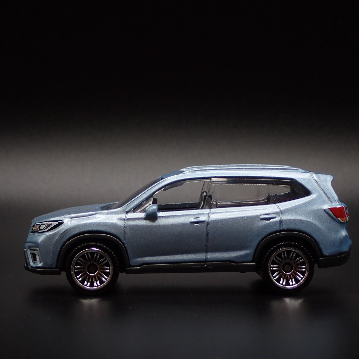 2018-2024 SUBARU FORESTER SK 1:64 SCALE COLLECTIBLE DIORAMA DIECAST MODEL CAR