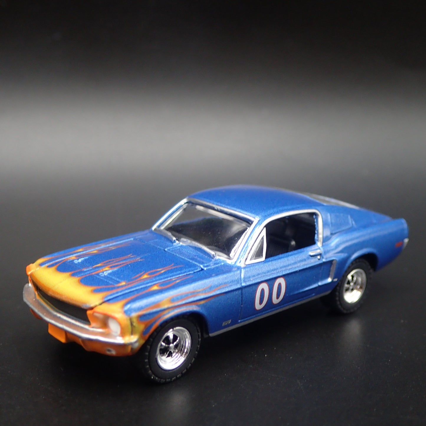 1968 68 FORD MUSTANG GT DUKES OF HAZZARD 1/64 SCALE DIORAMA DIECAST MODEL CAR
