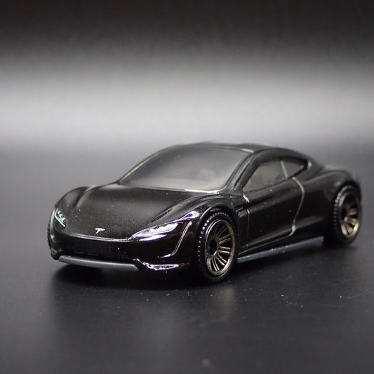 TESLA ROADSTER CONCEPT BLACK 1:64 SCALE COLLECTIBLE DIORAMA DIECAST MODEL CAR
