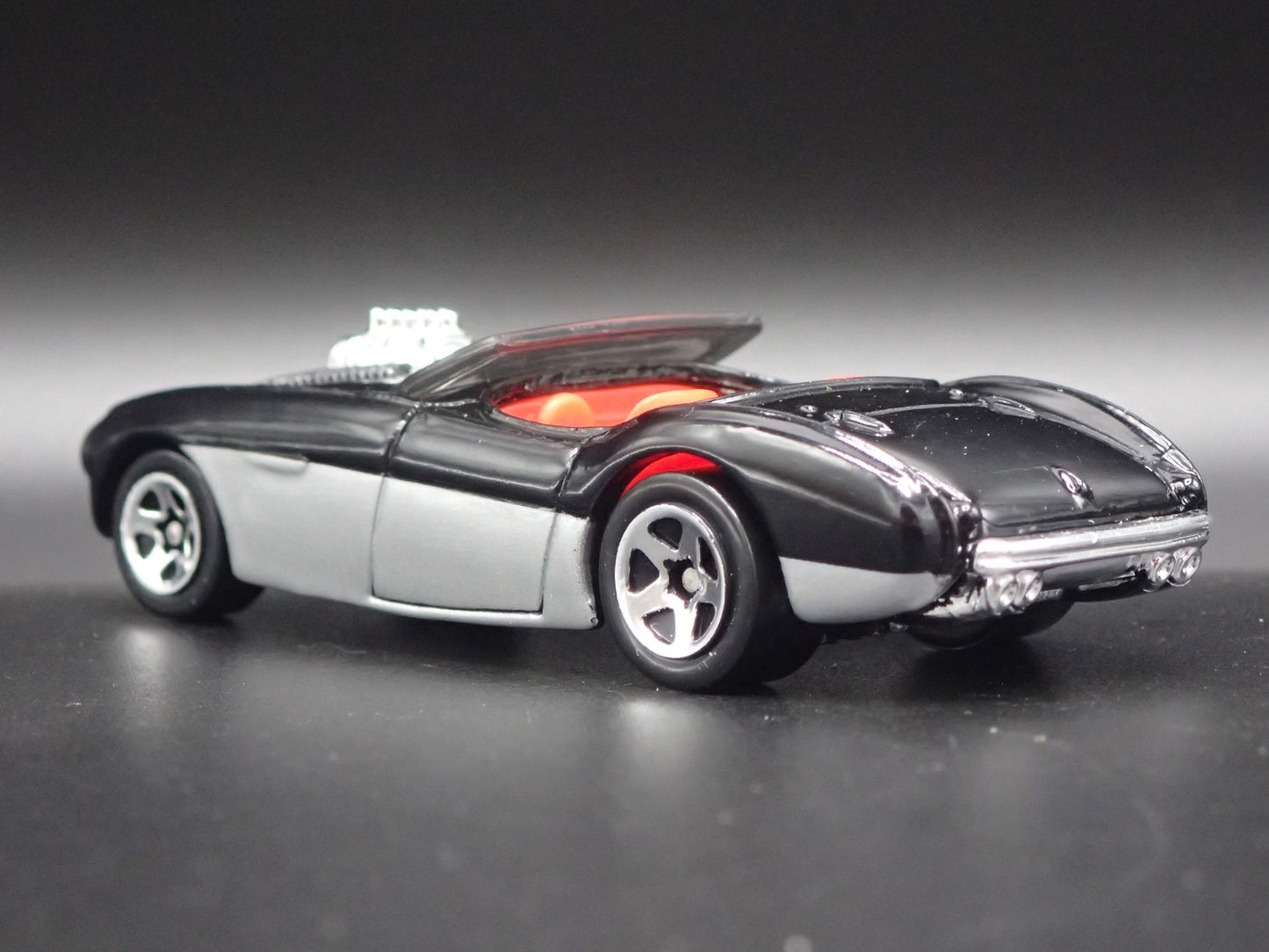 1953-1956 AUSTIN HEALEY ROADSTER CONVERTIBLE BLACK 1:64 SCALE DIECAST MODEL CAR