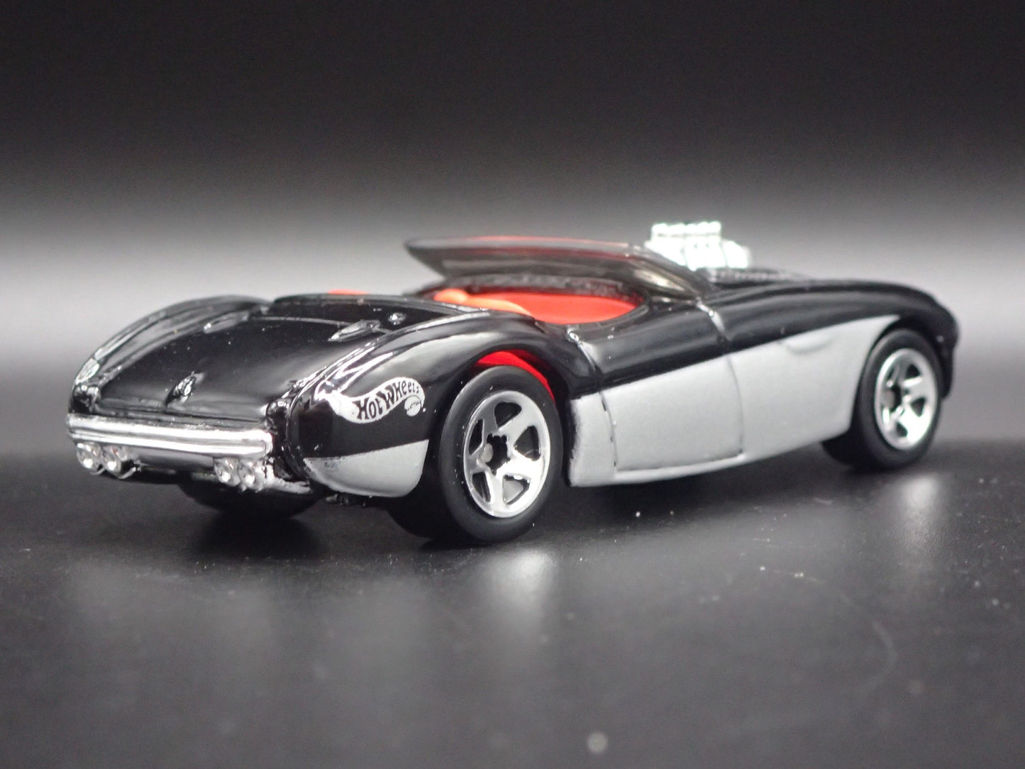 1953-1956 AUSTIN HEALEY ROADSTER CONVERTIBLE BLACK 1:64 SCALE DIECAST MODEL CAR