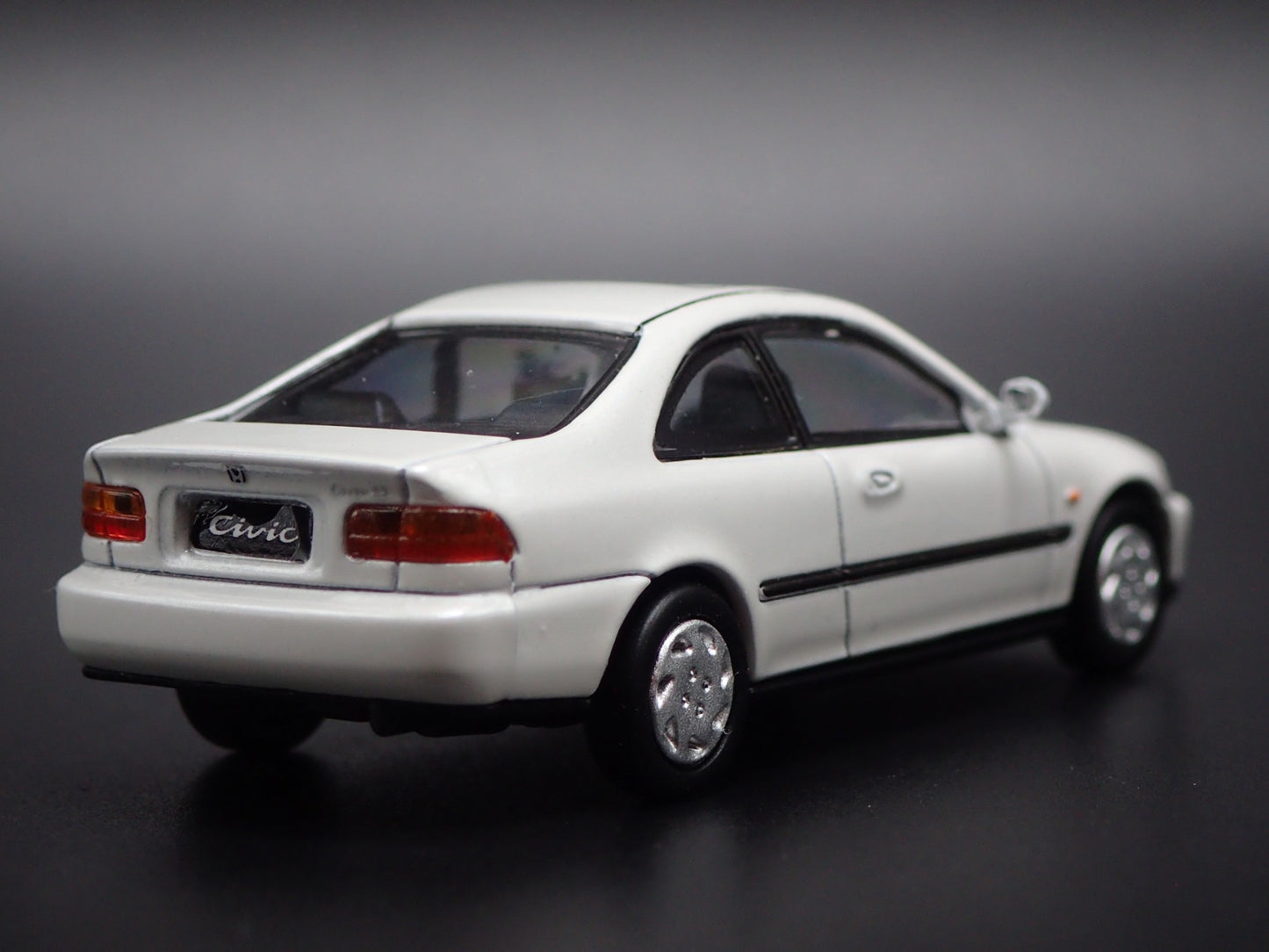 1991-1995 HONDA CIVIC COUPE EJI 1:64 SCALE COLLECTIBLE DIORAMA DIECAST MODEL CAR