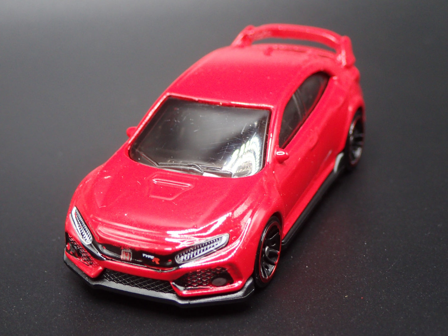 2017-2019 HONDA CIVIC TYPE R 4 FOUR DOOR 1:64 SCALE DIORAMA DIECAST MODEL CAR