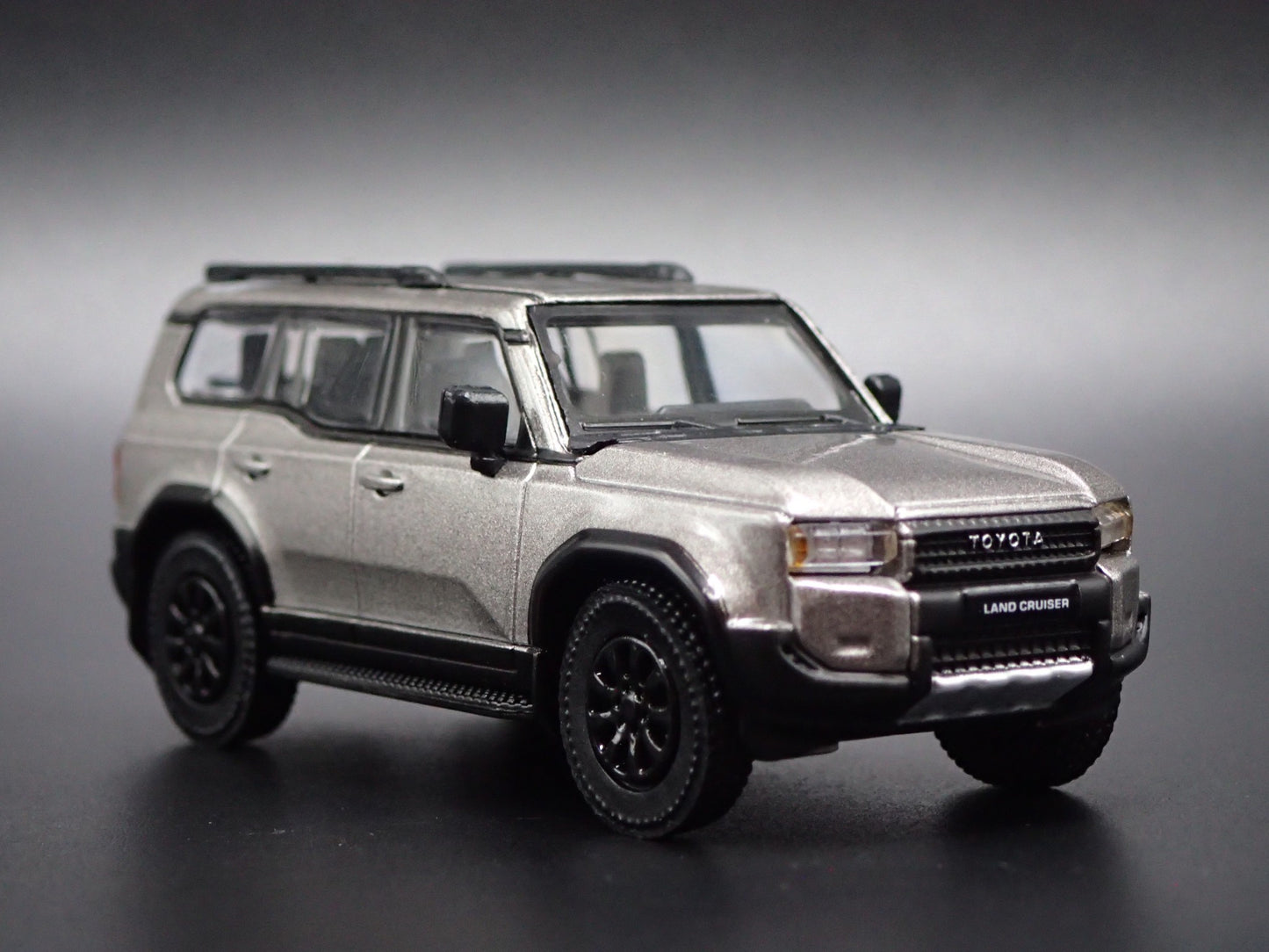 2023-2025 TOYOTA LAND CRUISER LC 250 GRAY 1/64 SCALE DIORAMA DIECAST MODEL CAR