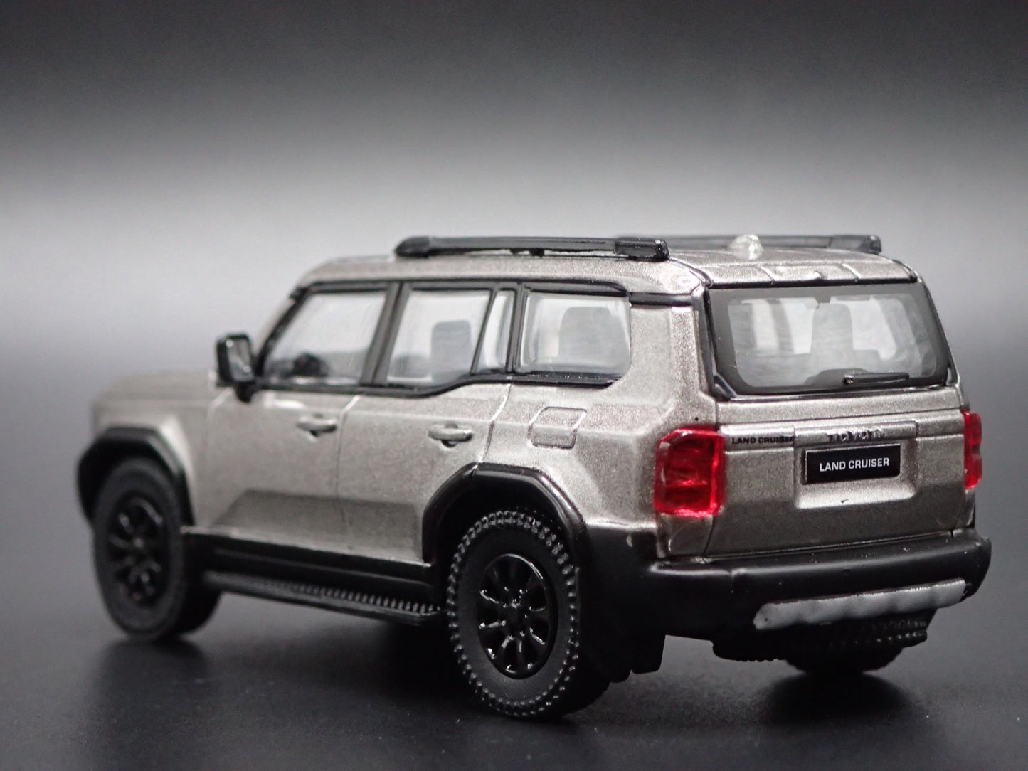 2023-2025 TOYOTA LAND CRUISER LC 250 GRAY 1/64 SCALE DIORAMA DIECAST MODEL CAR
