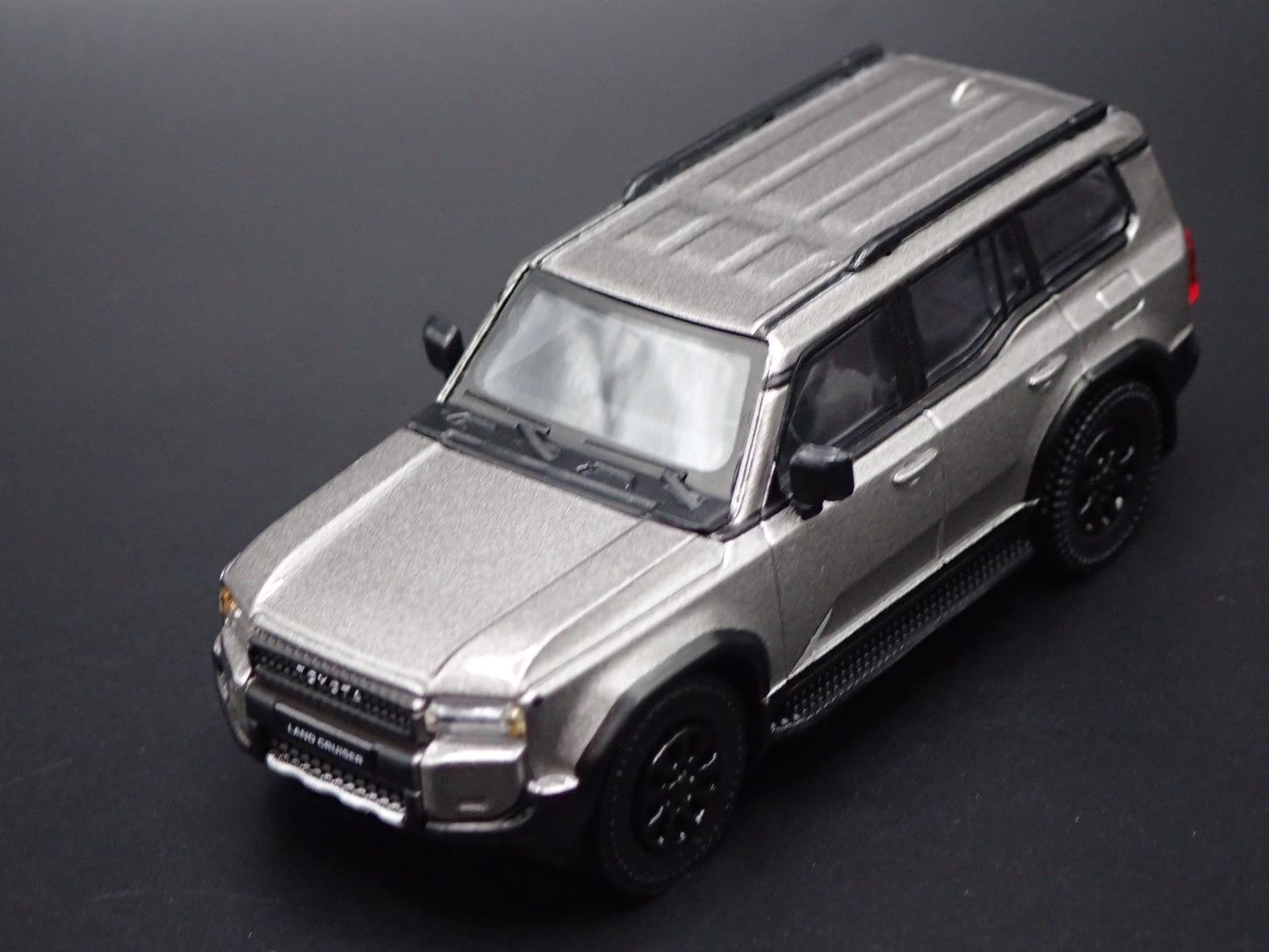2023-2025 TOYOTA LAND CRUISER LC 250 GRAY 1/64 SCALE DIORAMA DIECAST MODEL CAR
