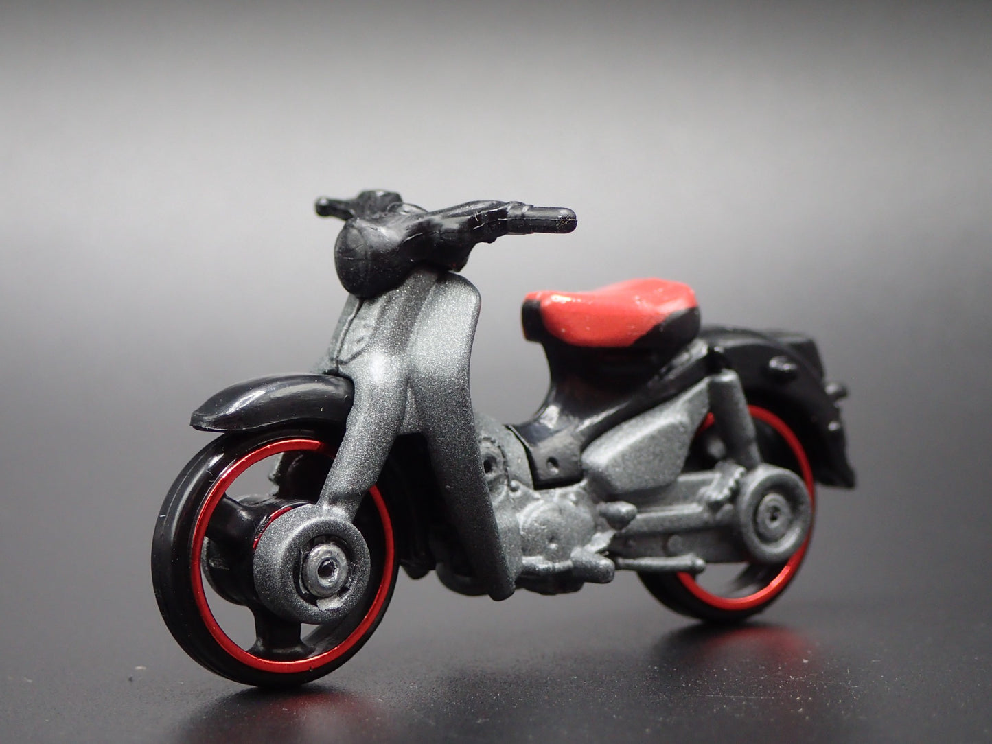 1958-2025 HONDA SUPER CUB BIKE 1:64 SCALE COLLECTIBLE DIORAMA DIECAST MODEL CAR
