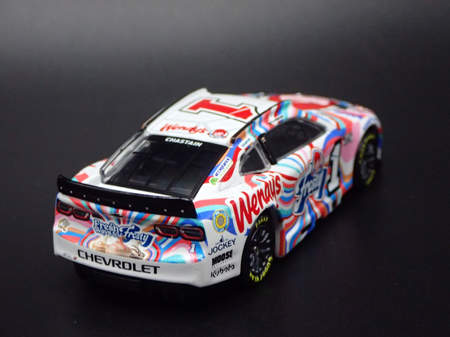 2025 25 CHEVROLET 1 ROSS CHASTAIN WENDYS FROSTY NASCAR 1:64 SCALE DIECAST CAR
