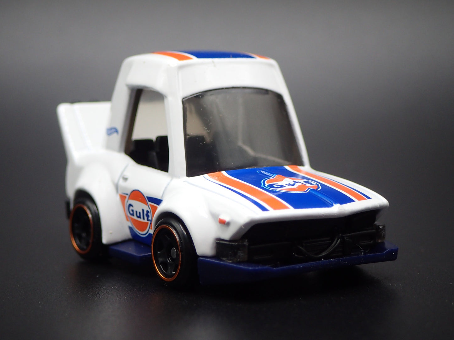 1972-1973 NISSAN SKYLINE 2000 GTR LBWK TOONED GULF 1:64 SCALE  DIECAST MODEL CAR