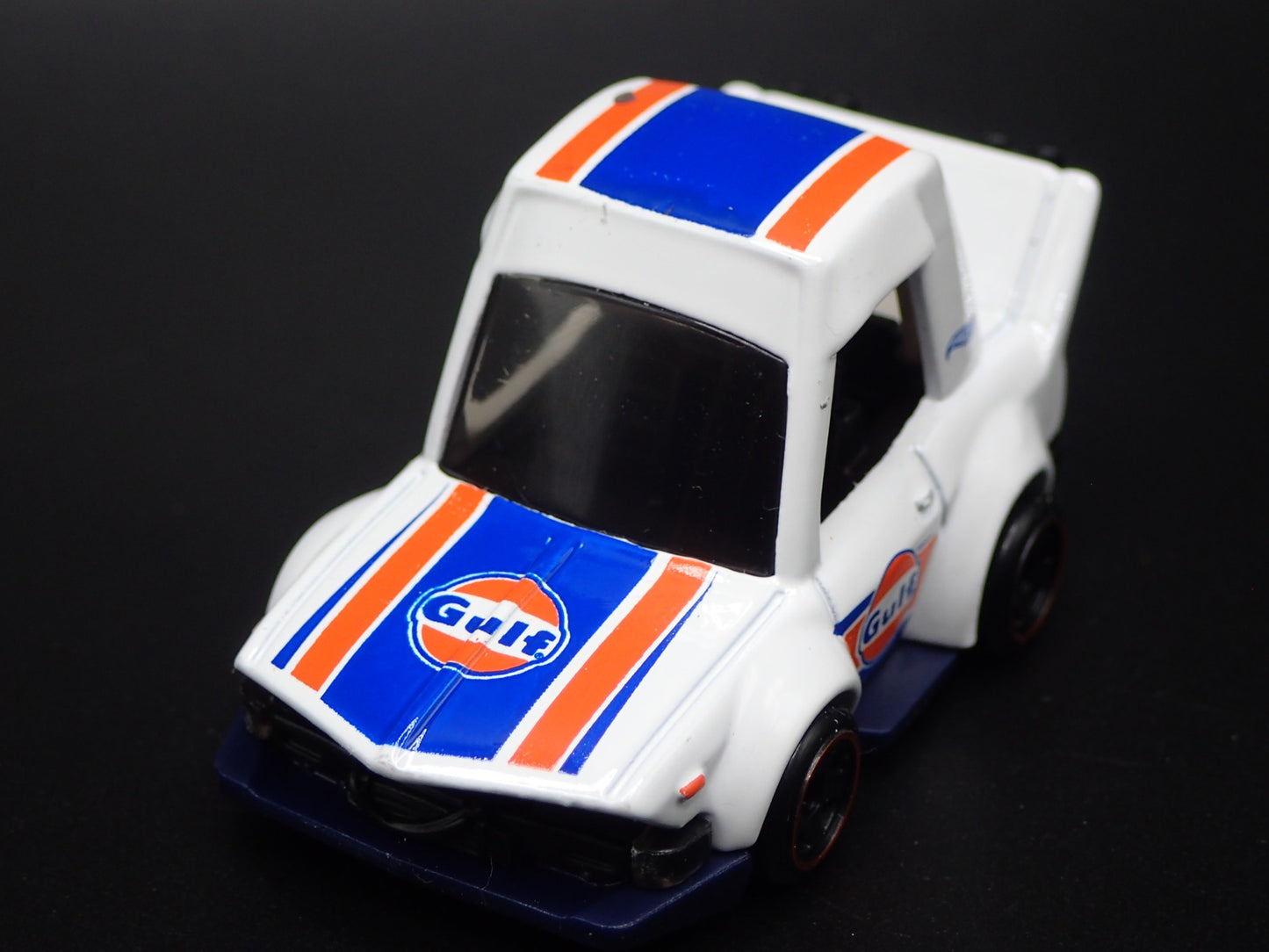 1972-1973 NISSAN SKYLINE 2000 GTR LBWK TOONED GULF 1:64 SCALE  DIECAST MODEL CAR