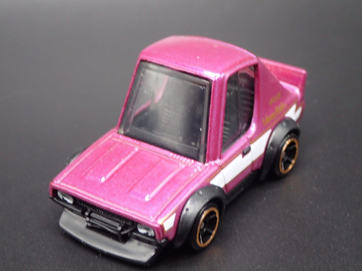 1972-1973 NISSAN SKYLINE 2000 GTR LBWK TOONED 1:64 SCALE  DIECAST MODEL CAR