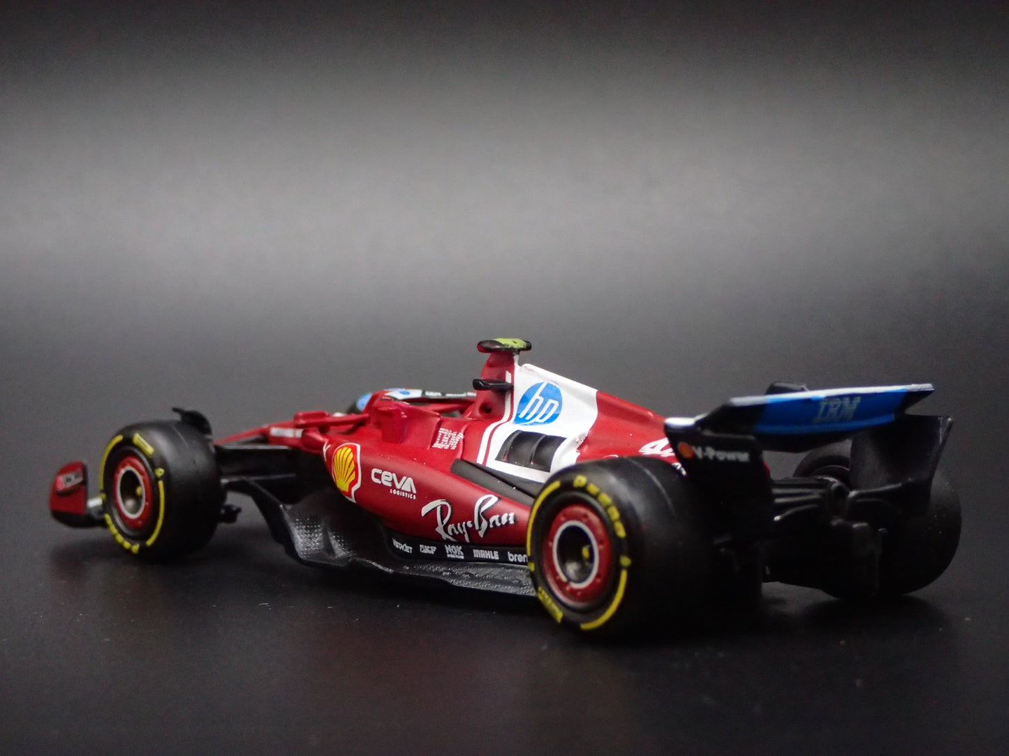 FERRARI F1 RACING SF25 #44 2025 LEWIS HAMILTON 44 1:64 SCALE DIECAST MODEL CAR