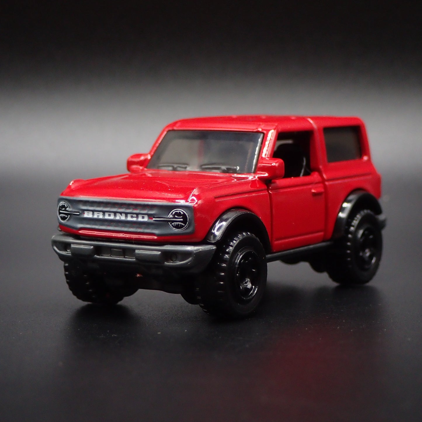 2021-2025 FORD BRONCO 2 TWO DOOR RED RARE 1:64 SCALE DIORAMA DIECAST MODEL CAR