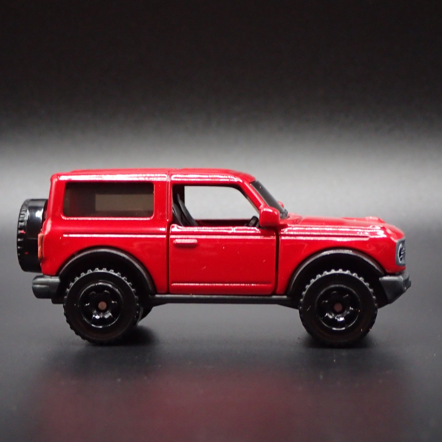 2021-2025 FORD BRONCO 2 TWO DOOR RED RARE 1:64 SCALE DIORAMA DIECAST MODEL CAR