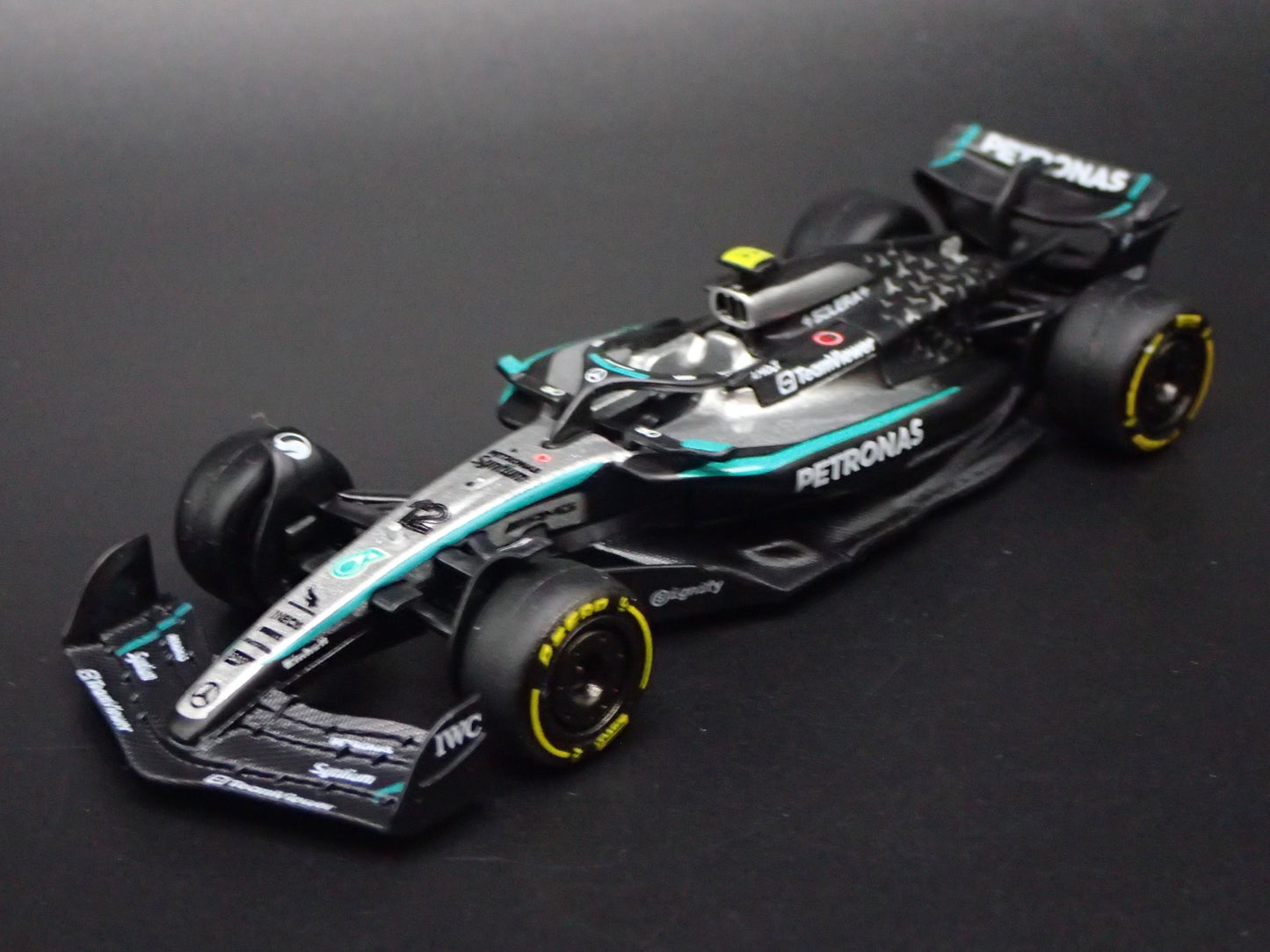 MERCEDES-AMG F1 RACING W16 #12 2025 KIMI ANTONELLI 1:64 SCALE DIECAST MODEL CAR