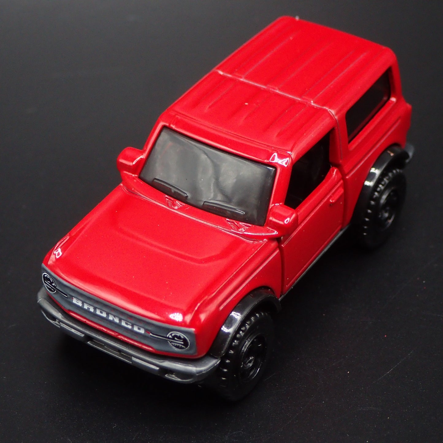 2021-2025 FORD BRONCO 2 TWO DOOR RED RARE 1:64 SCALE DIORAMA DIECAST MODEL CAR