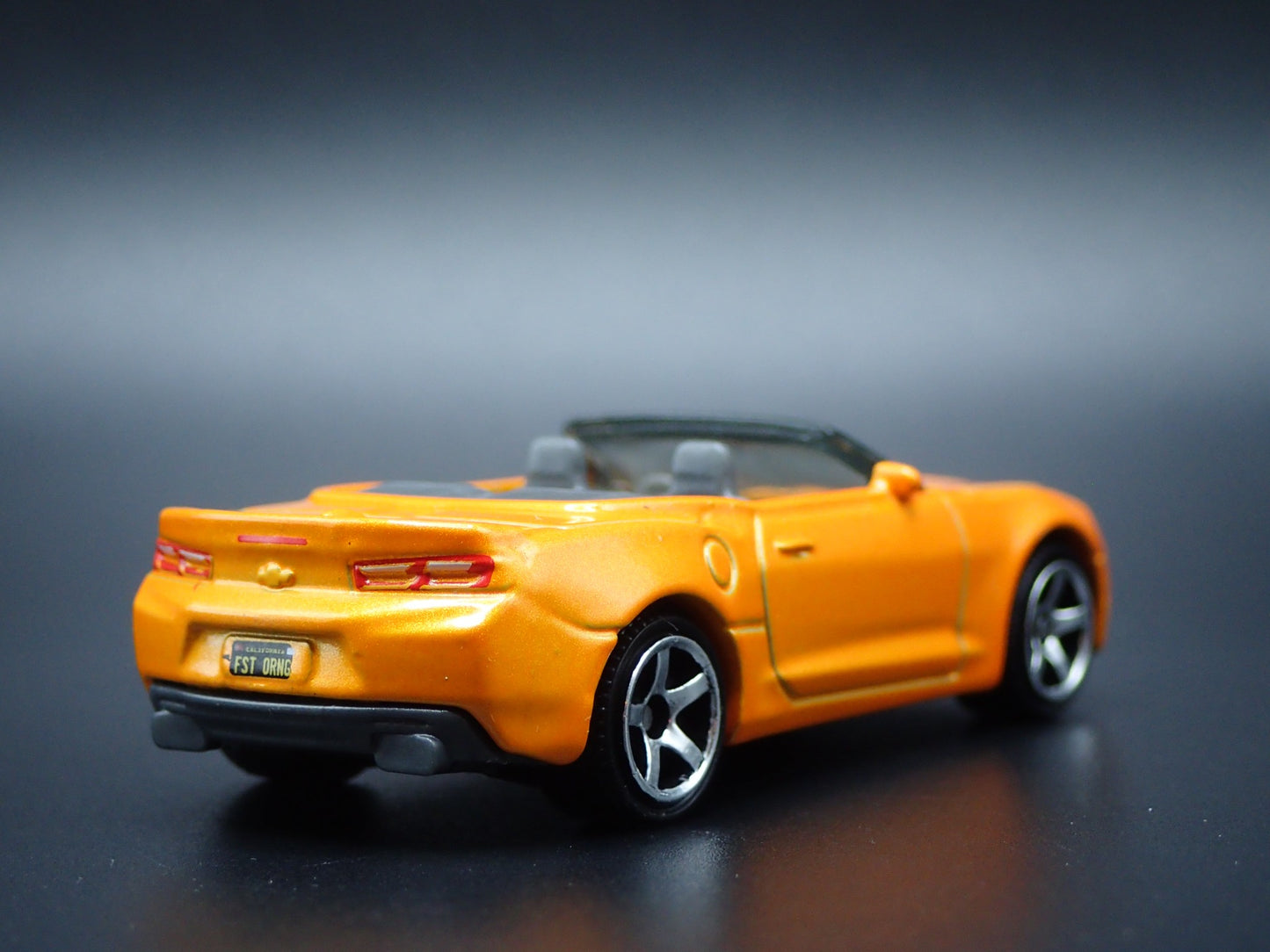2016-2024 CHEVY CHEVROLET CAMARO CONVERTIBLE ORG 1/64 SCALE DIECAST MODEL CAR