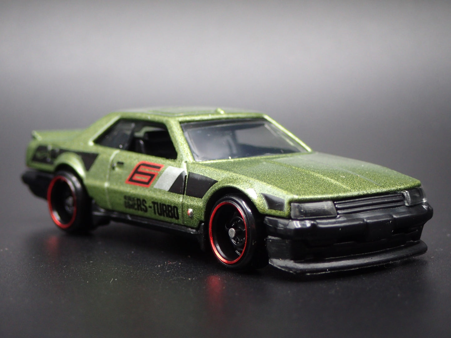 1981-1985 NISSAN SKYLINE RS R30 KDR30 1:64 SCALE COLLECTIBLE DIECAST MODEL CAR