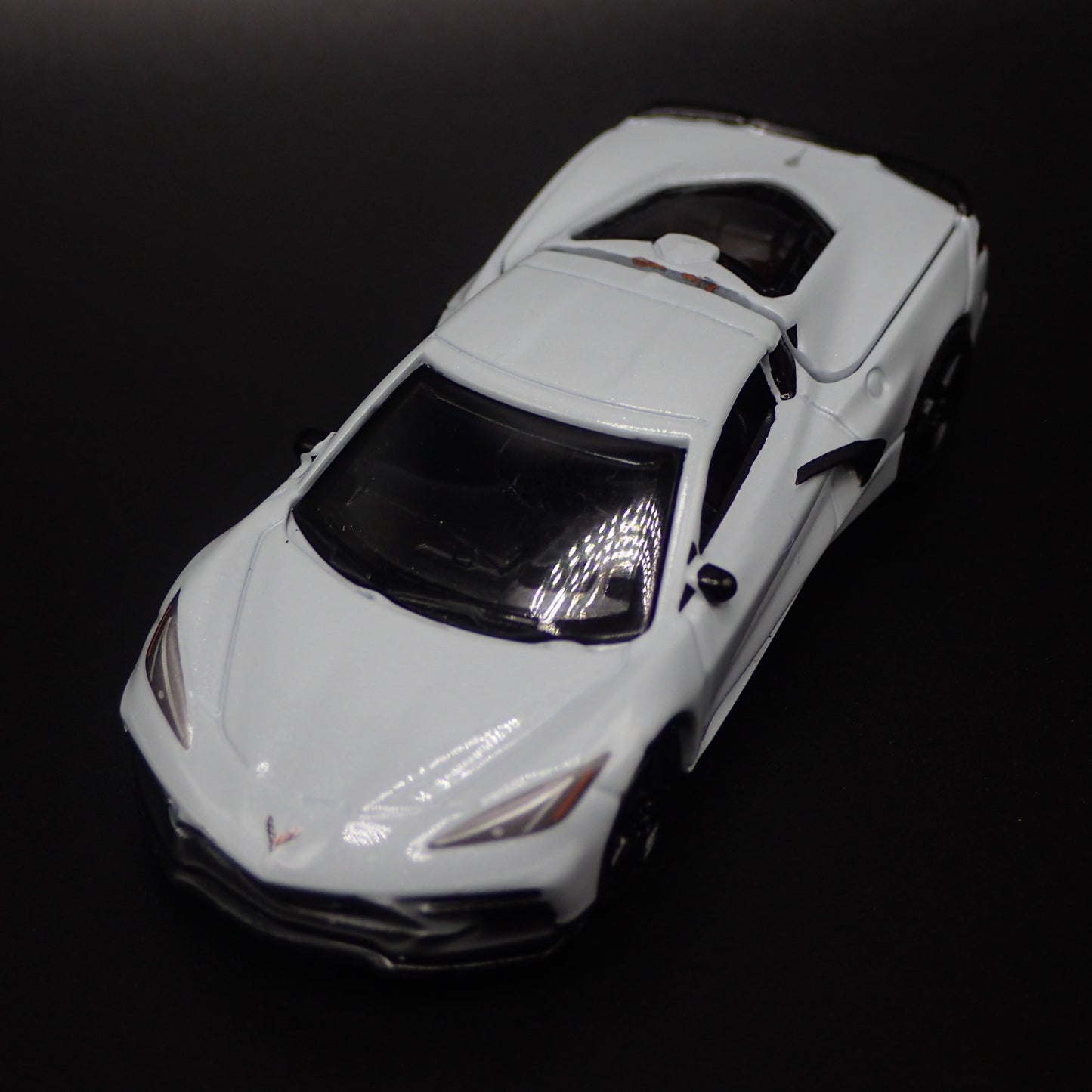 2020-2025 CHEVY CHEVROLET CORVETTE STINGRAY C8 1:64 SCALE DIECAST MODEL CAR