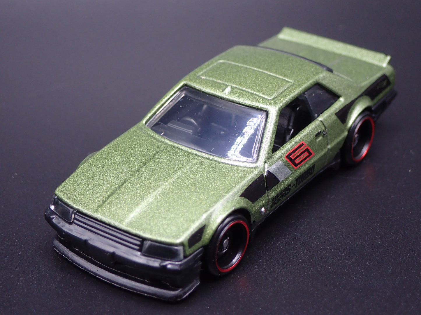 1981-1985 NISSAN SKYLINE RS R30 KDR30 1:64 SCALE COLLECTIBLE DIECAST MODEL CAR