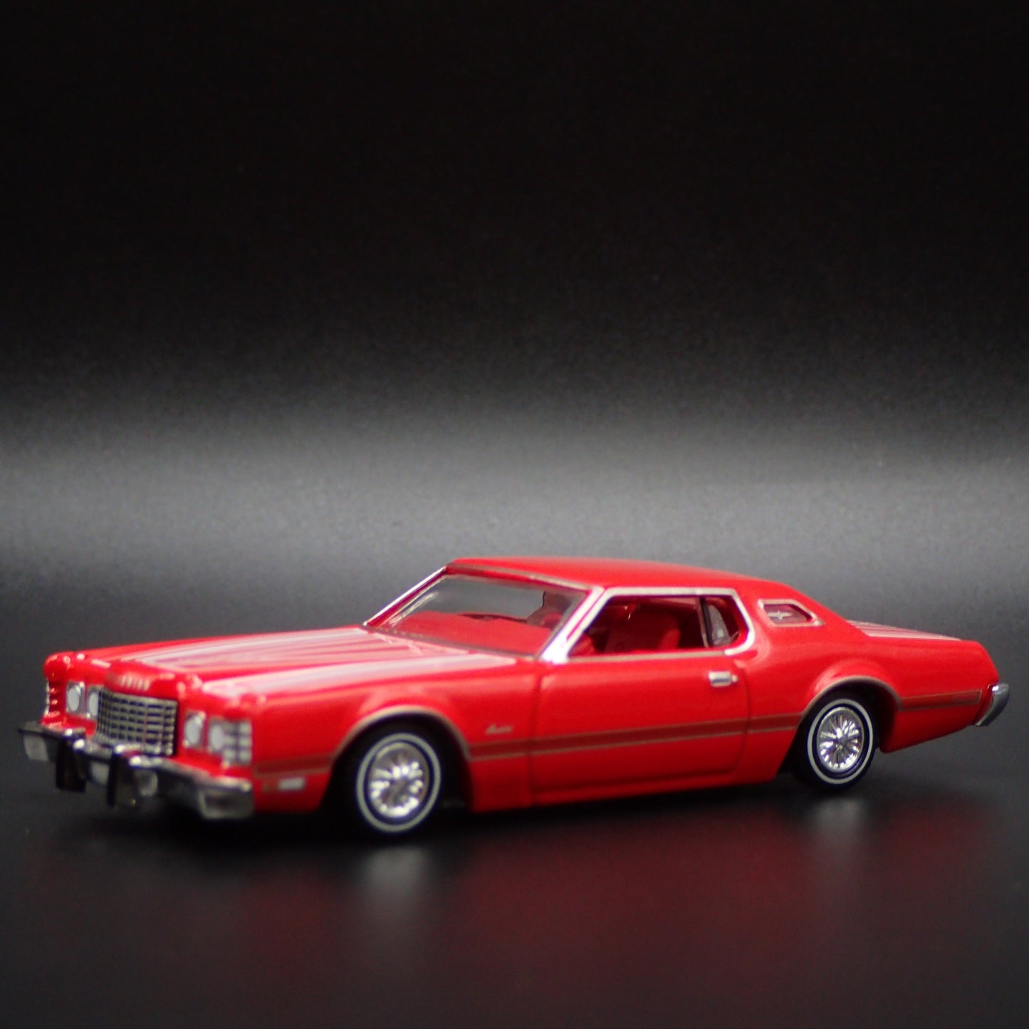 1973 73 FORD THUNDERBIRD LOWRIDER RED 1:64 SCALE COLLECTIBLE DIECAST MODEL CAR