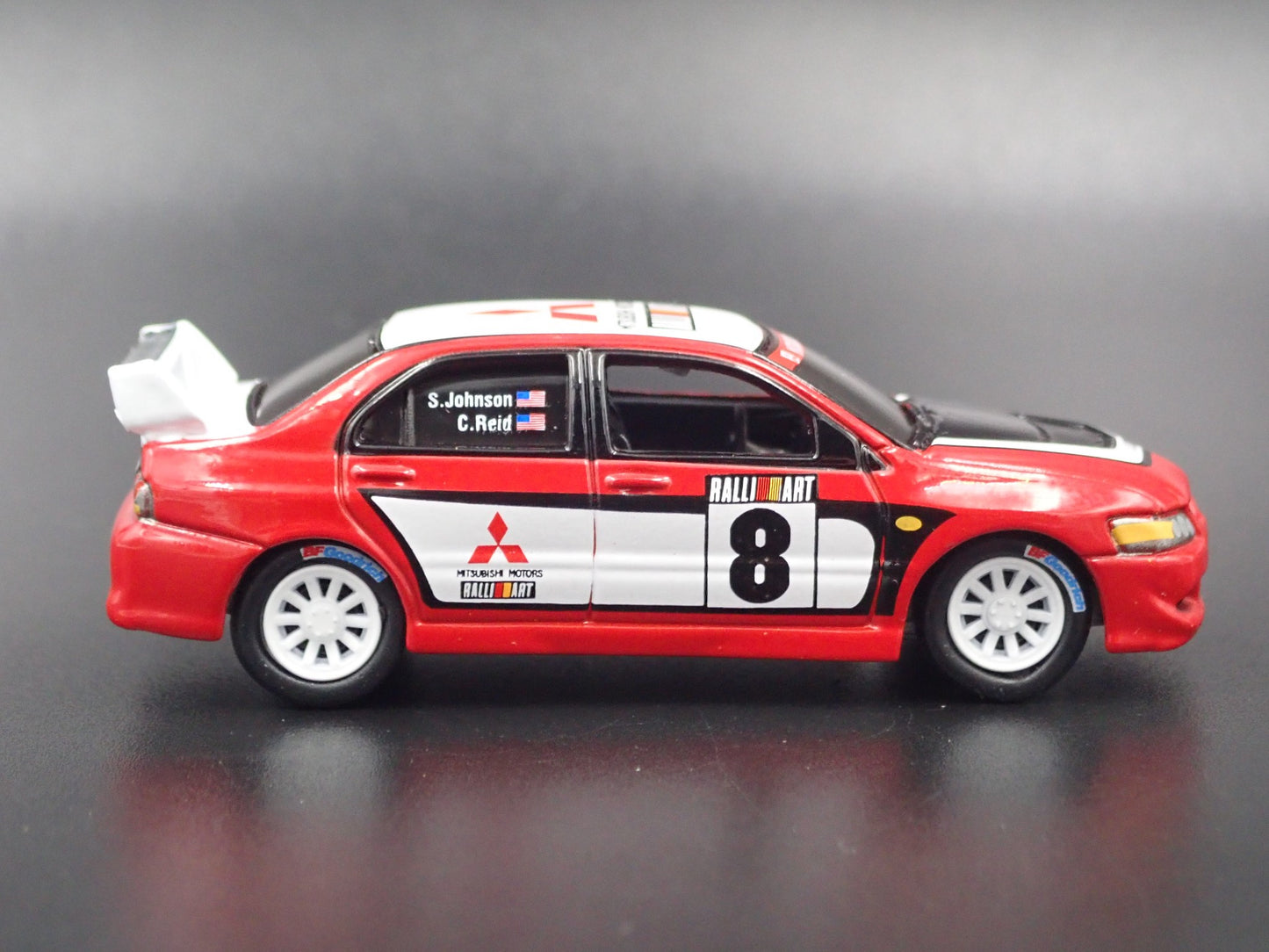 1999-2007 MITSUBISHI LANCER EVOLUTION EVO IV RED 1:64 SCALE DIECAST MODEL CAR