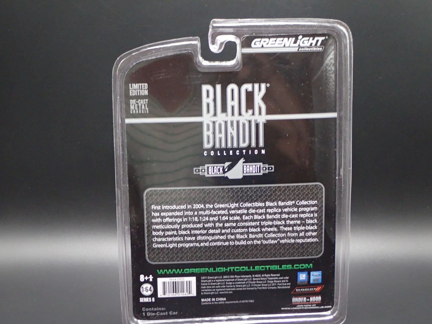 2011 GREENLIGHT BLACK BANDIT 6 2003 MERCURY MARAUDER BLACK 1/64 VERY RARE