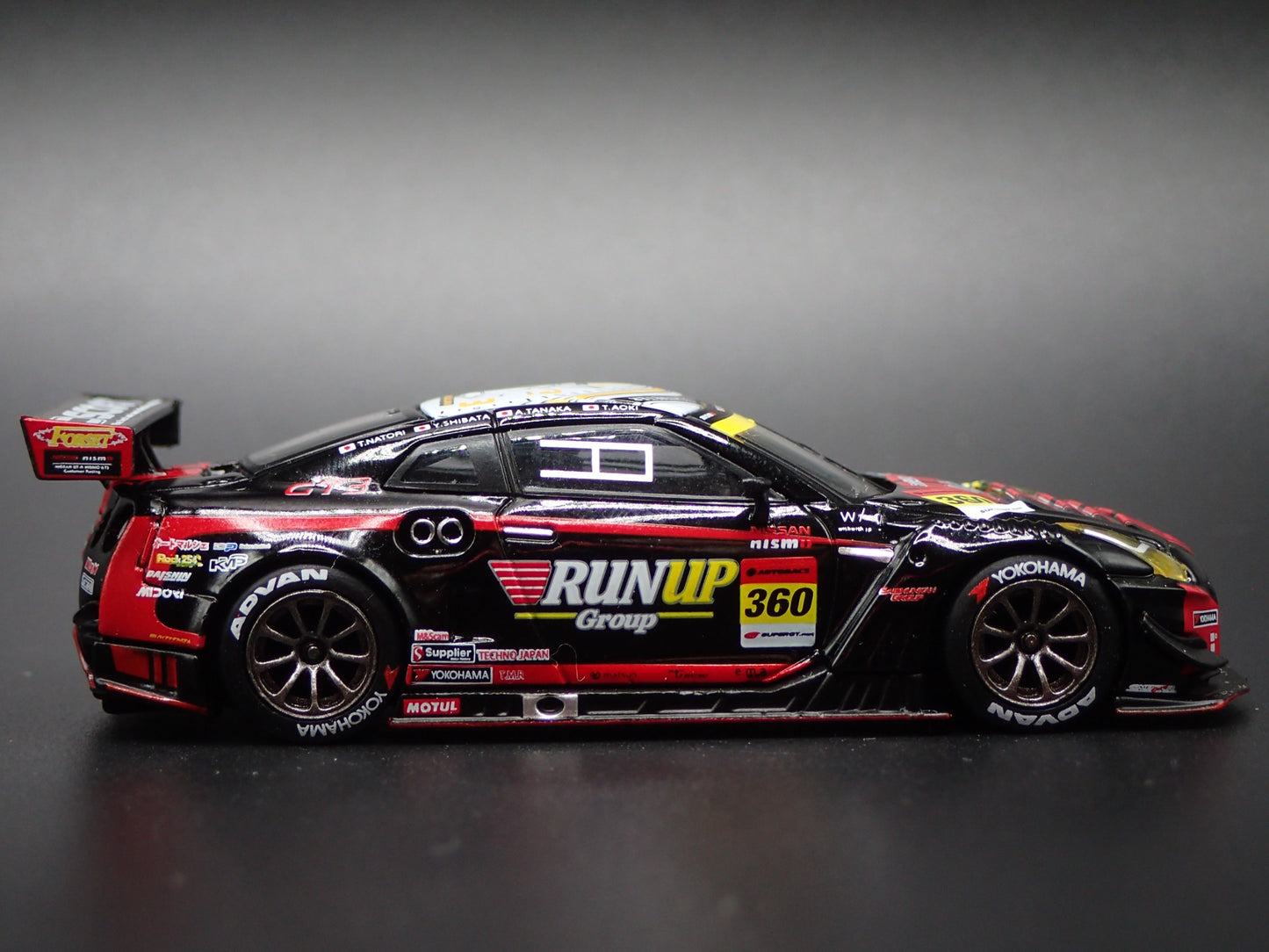NISSAN GTR R35 NISMO GT3 #360 RUNUP RIVAUX TOMEI 1:64 SCALE DIECAST MODEL CAR