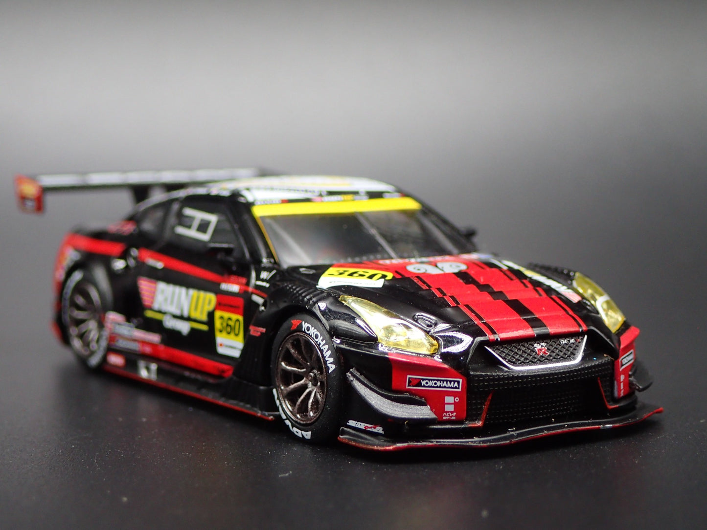 NISSAN GTR R35 NISMO GT3 #360 RUNUP RIVAUX TOMEI 1:64 SCALE DIECAST MODEL CAR