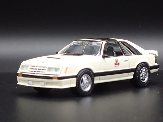1979 79 FORD MUSTANG PACE 1982 DETROIT GRAND PRIX 1:64 SCALE DIECAST MODEL CAR