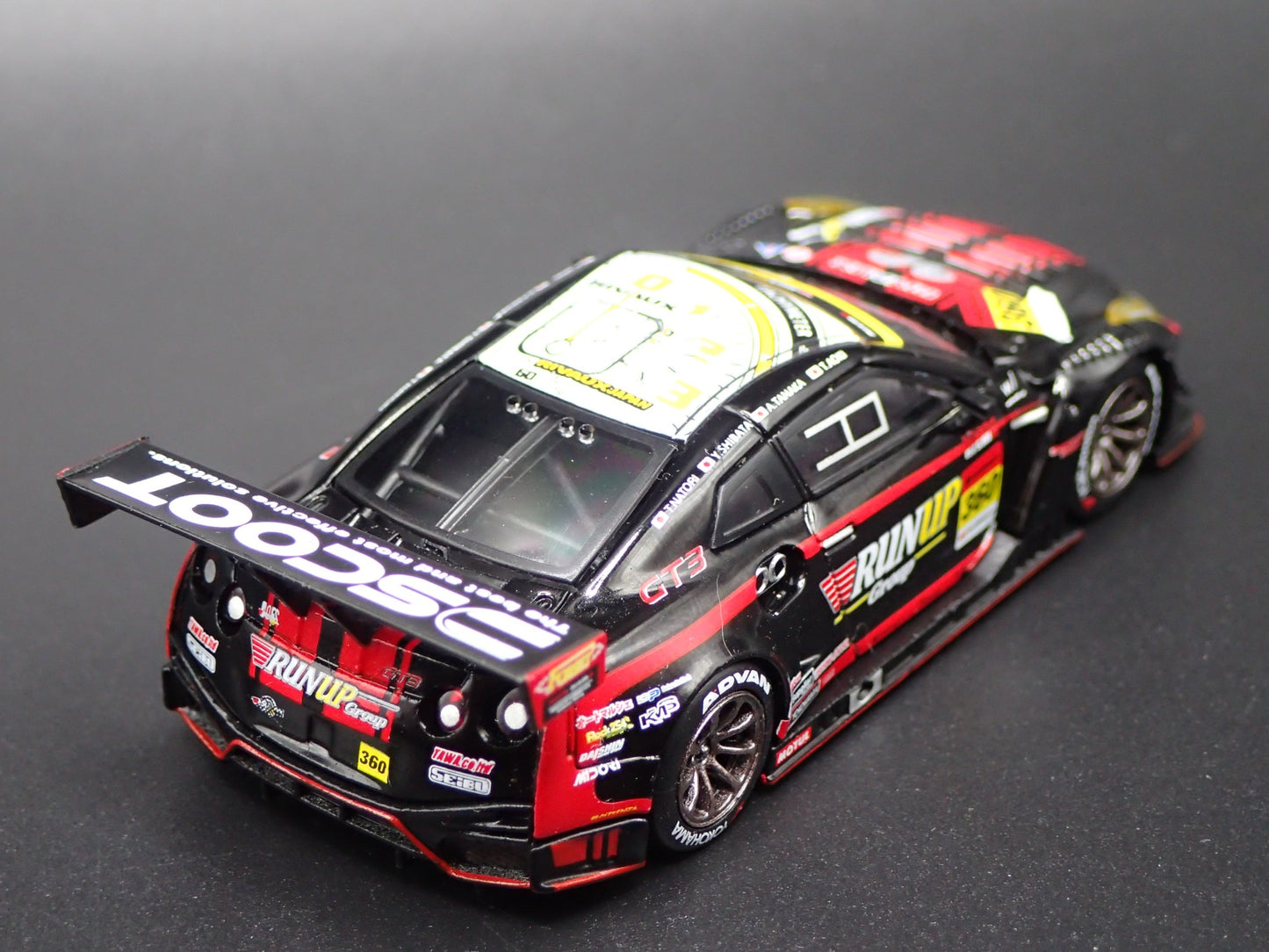 NISSAN GTR R35 NISMO GT3 #360 RUNUP RIVAUX TOMEI 1:64 SCALE DIECAST MODEL CAR