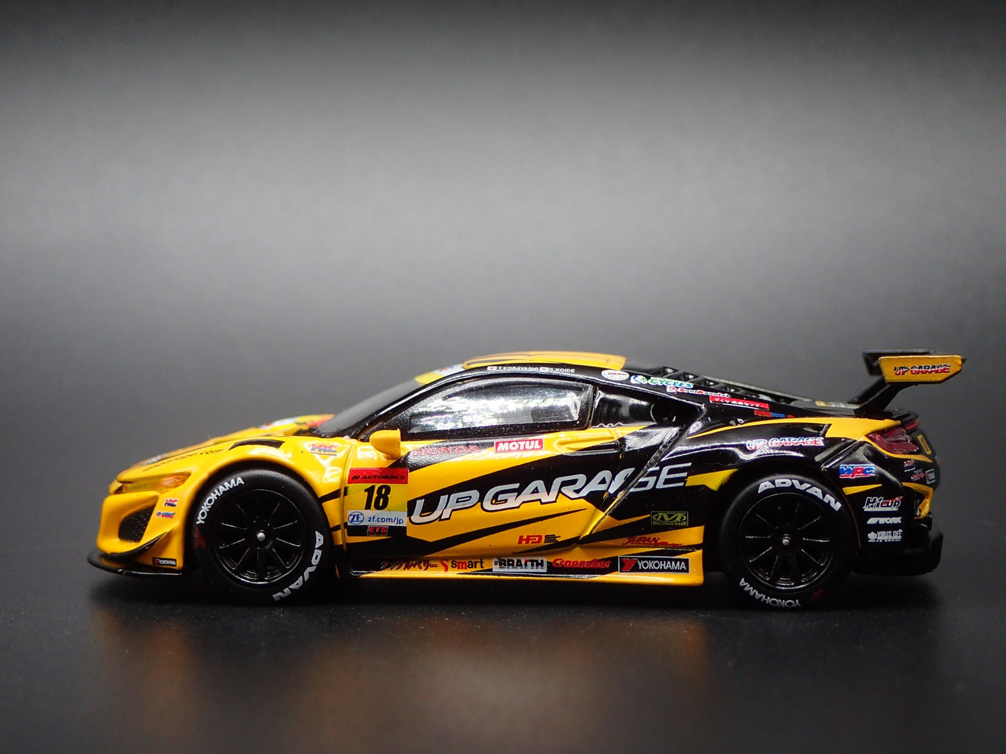 HONDA NSX GT3 EVO22 #18 SUPER CAR 2023 GT SERIES 1:64 SCALE DIECAST MODEL CAR