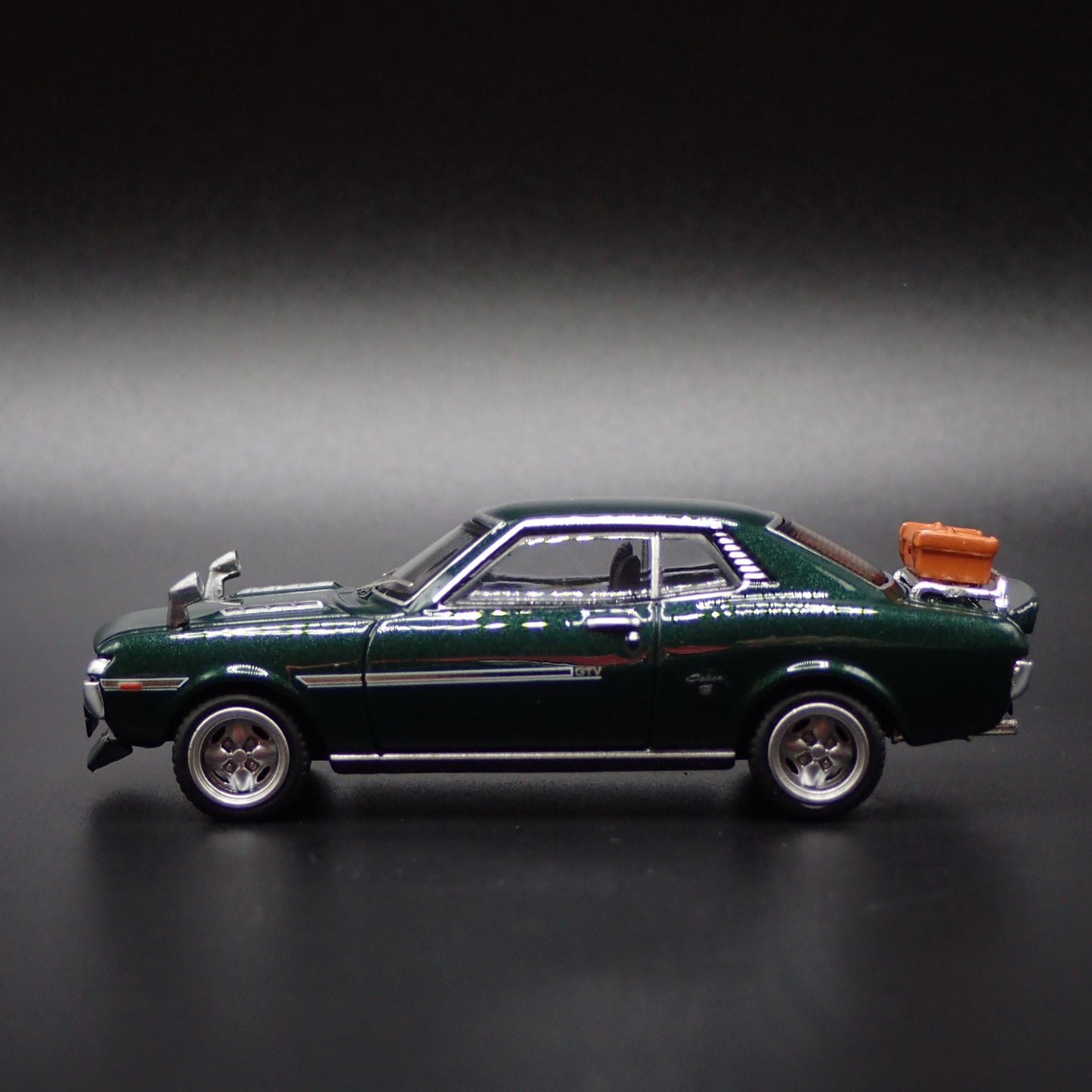 1970 70 TOYOTA CELICA 1600GTV TA22 RARE 1:64 SCALE DIORAMA DIECAST MODEL CAR