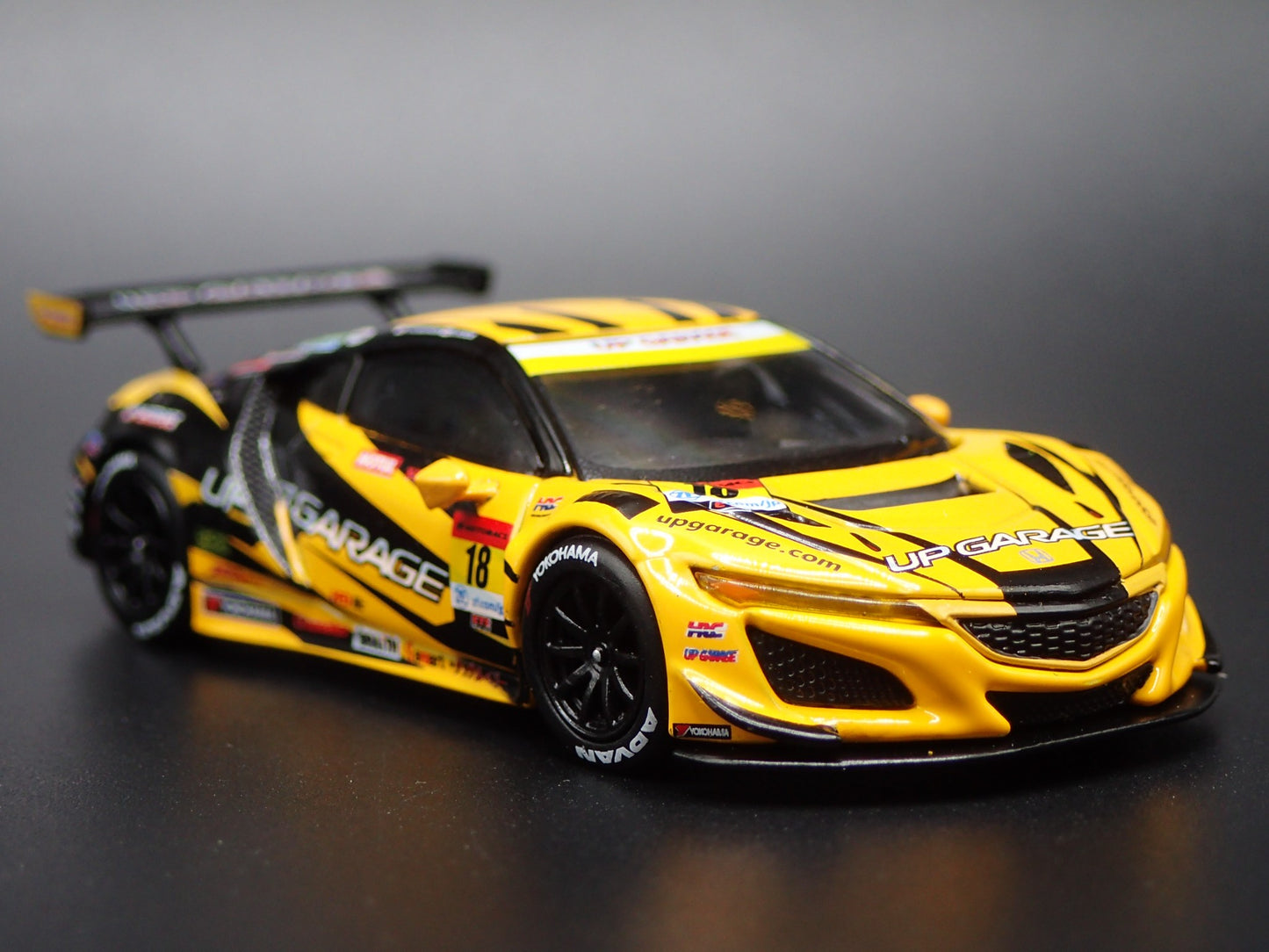 HONDA NSX GT3 EVO22 #18 SUPER CAR 2023 GT SERIES 1:64 SCALE DIECAST MODEL CAR