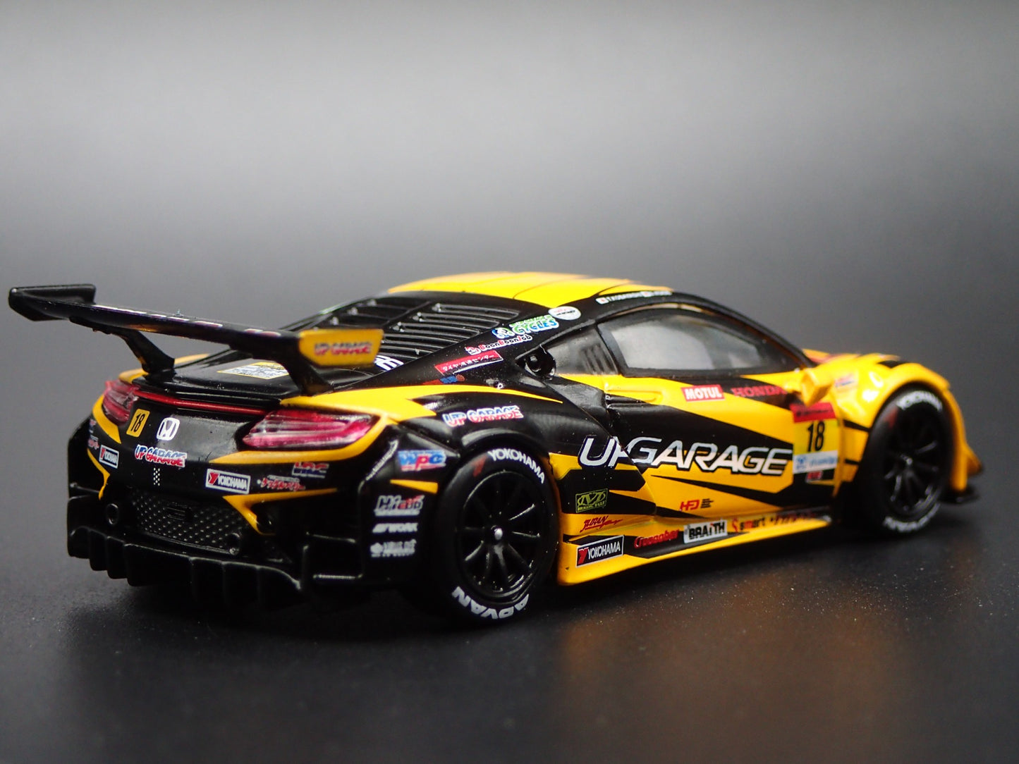HONDA NSX GT3 EVO22 #18 SUPER CAR 2023 GT SERIES 1:64 SCALE DIECAST MODEL CAR