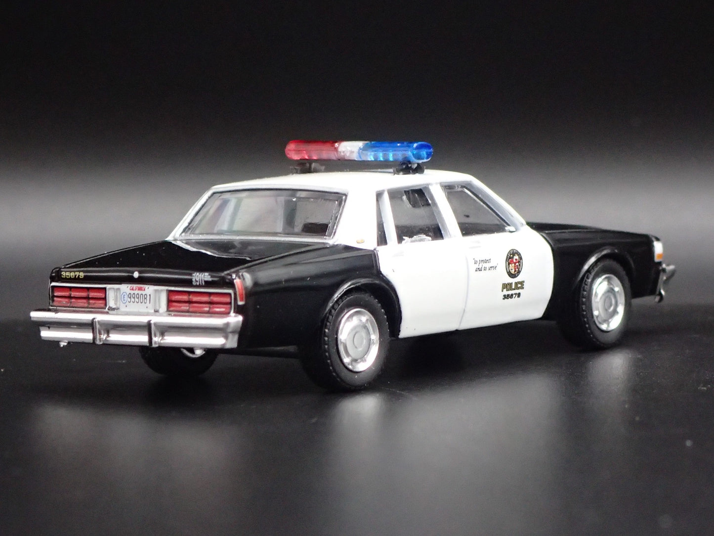 1987 87 CHEVY CHEVROLET CAPRICE LAPD, CA 1/64 SCALE DIORAMA DIECAST MODEL CAR
