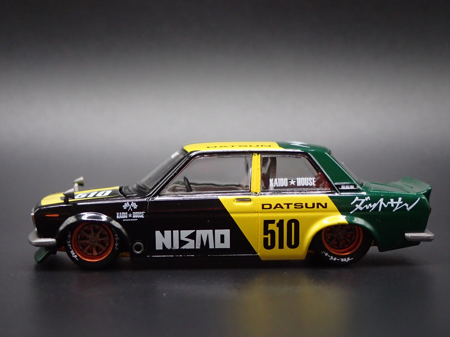 1967-1972 DATSUN 510 PRO STREET KAIDO HOUSE NISMO 1:64 SCALE DIECAST MODEL CAR