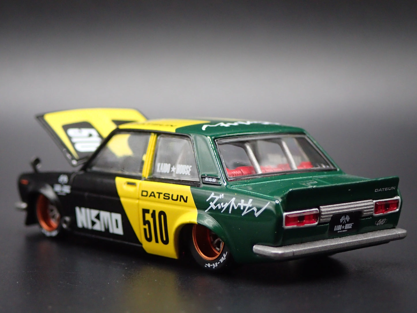 1967-1972 DATSUN 510 PRO STREET KAIDO HOUSE NISMO 1:64 SCALE DIECAST MODEL CAR