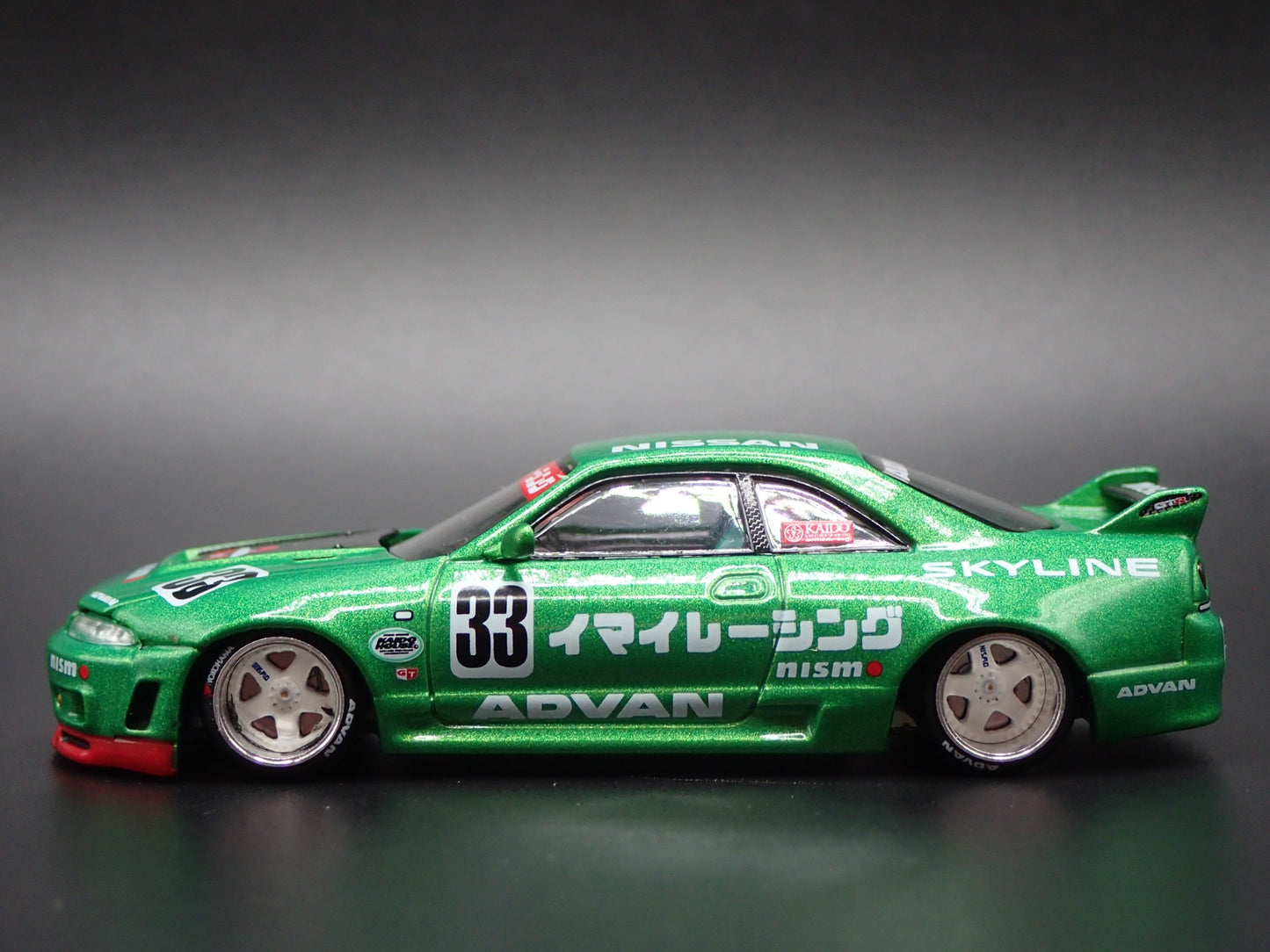 1993-1998 NISSAN SKYLINE GTR R33 IMAI 1 KAIDO HOUSE 1:64 SCALE DIECAST MODEL CAR