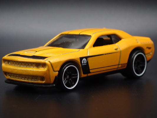 2008-2023 DODGE CHALLENGER SRT HELLCAT 1/64 SCALE COLLECTIBLE DIECAST MODEL CAR
